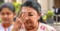 සුළු මොහොතකට පෙර ශිරන්ති රාජපක්ෂට ඇප – සියල්ල උඩුයටිකුරු වෙයි – මෙන්න විස්තරේ